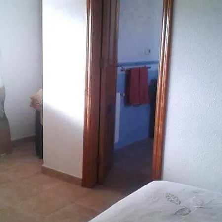 Casa Frente Al Rosa فندق مبيت وإفطار تورّيفيِخا