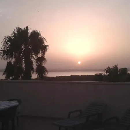 Casa Frente Al Rosa Nocleg ze śniadaniem Torrevieja