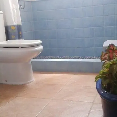 Casa Frente Al Rosa 3* تورّيفيِخا